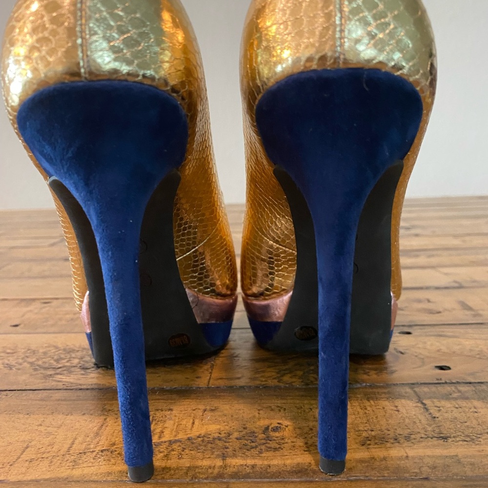 Jessica Simpson Pumps - Picture 7 of 10